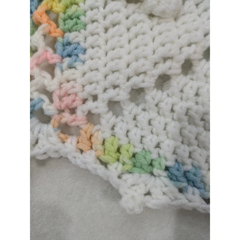 Vintage Crocheted Baby Afghan Crib Blanket Throw‎ Floral Pastel 50x38 Handmade